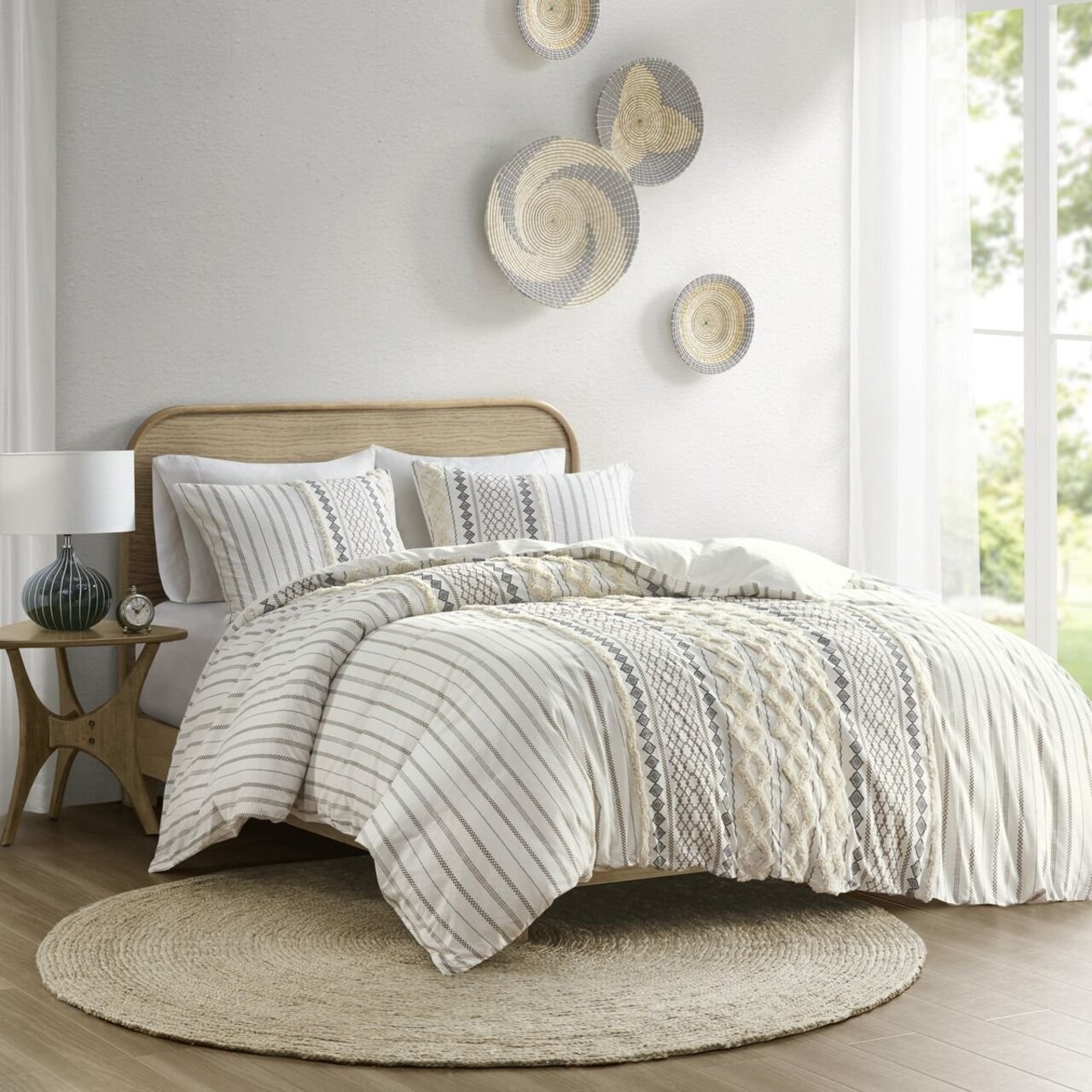 Edge Collections - 36" x 20" - White - Imani King Printed Chenille Duvet Set - 1 Set